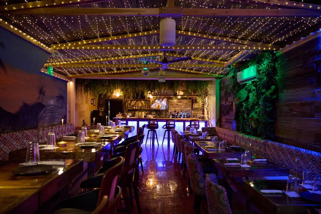 Live Music Fridays and Saturdays